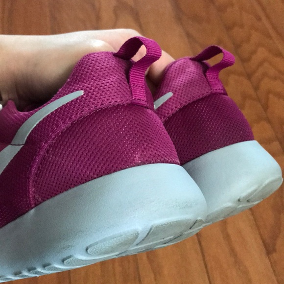 Fuchsia Rosche Run - Picture 7 of 8